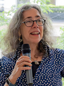 melissa hacker headshot